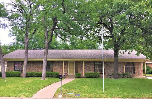 328 Cooper Drive - 328 Cooper Drive, Hurst, TX 76053