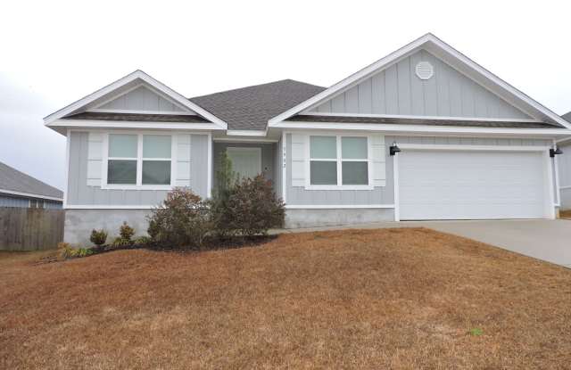 Convenient to I-10, shopping  Navy Federal complex! photos photos