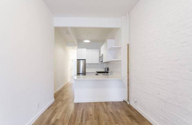 298 Suydam St - 298 Suydam Street, Brooklyn, NY 11237