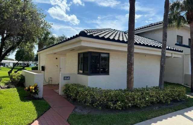 8148 NW 17th photos photos