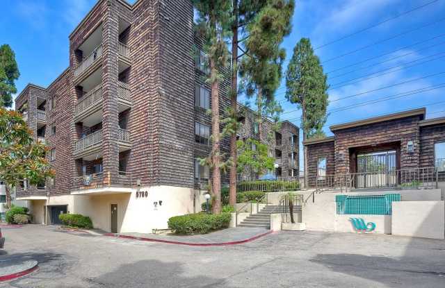 Coming Soon Mission Valley Beautiful Woodspring   Top Floor Condo Gallery 1