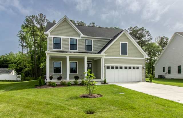 12 MONTH RENTAL - 3 BED 2.5 BATH SINGLE FAMILY - SELBYVILLE photos photos