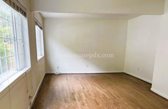 3BD|1BA Home in Rocky Butte *$500 Promotion* Gallery 4