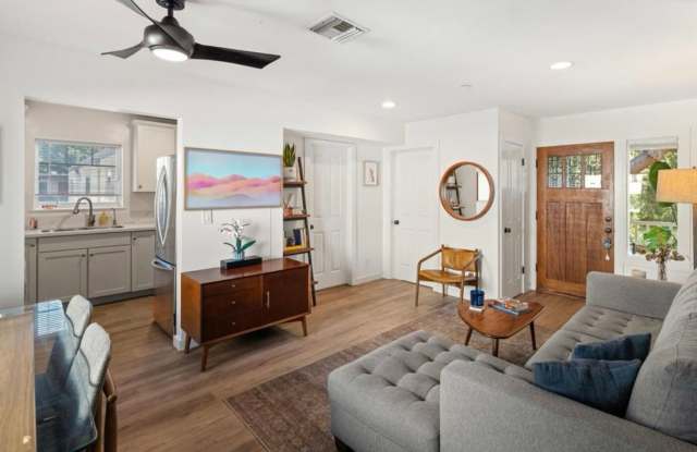 Downtown Santa Barbara 2 Bedroom Gallery 4