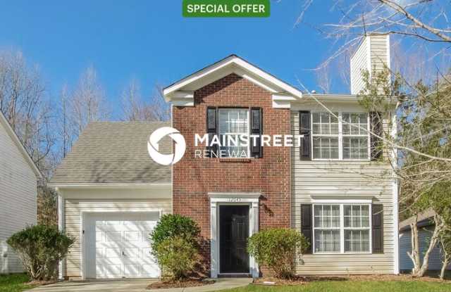 12045 Stewarts Crossing Drive - 12045 Stewarts Crossing Drive, Charlotte, NC 28215