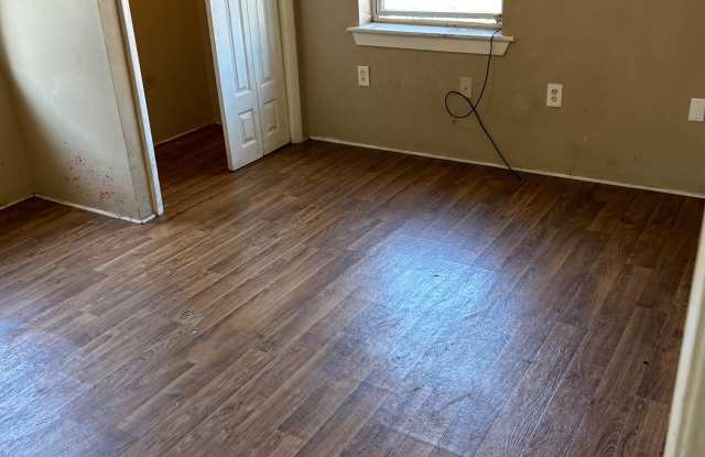 64 W Askren St photos photos