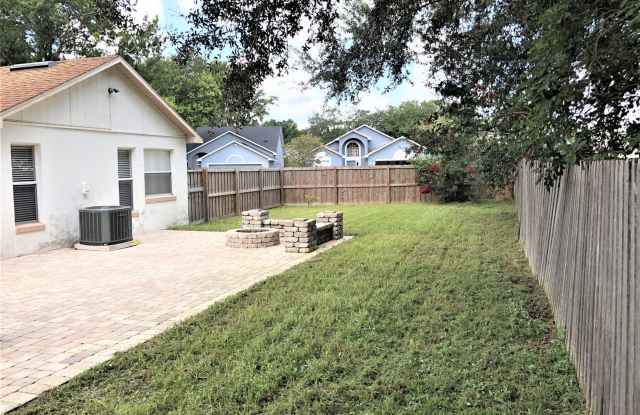 1016 Country Cove Court Gallery 3