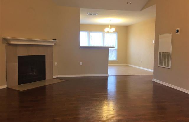 3023 Hilltop Drive Gallery 2
