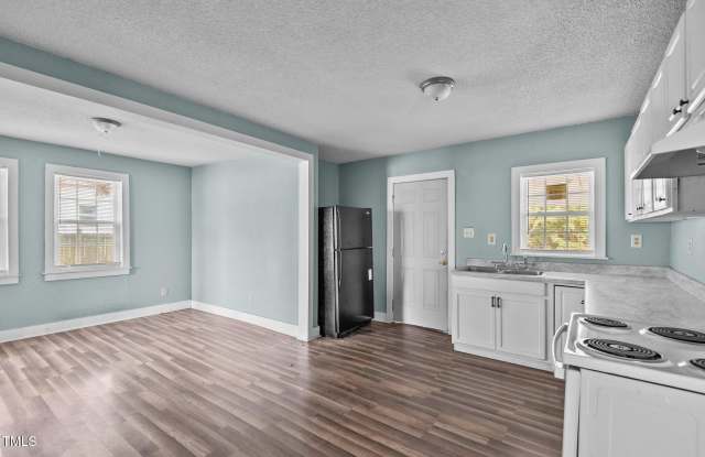 1306 Myrtle Street - 1306 Myrtle Street, Greenville, NC 27834 1306 Myrtle Street - 1306 Myrtle Street, Greenville, NC 27834