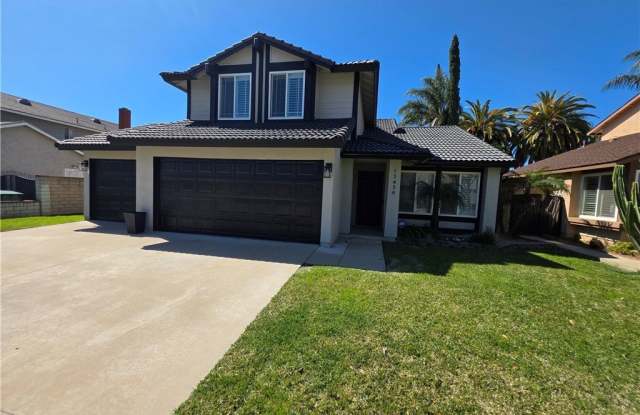 13436 Cypress photos photos