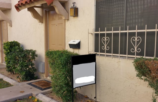 8841 N 12TH Place - 8841 North 12th Place, Phoenix, AZ 85020