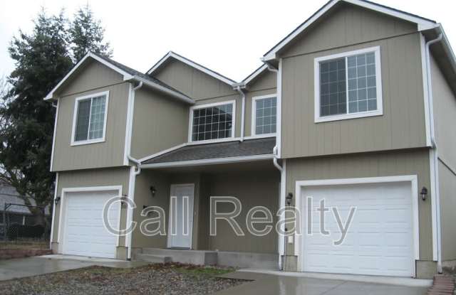 2420 E Joseph photos photos