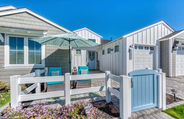 5508 E PINCHOT Avenue Gallery 2
