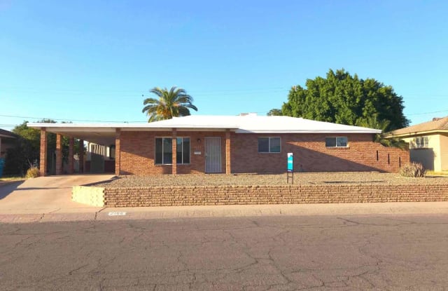 2106 W MONTEBELLO Avenue - 2106 West Montebello Avenue, Phoenix, AZ 85015