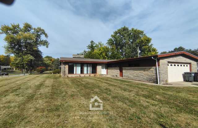 2644 W 12TH - 2644 West 12th Street, Anderson, IN 46011