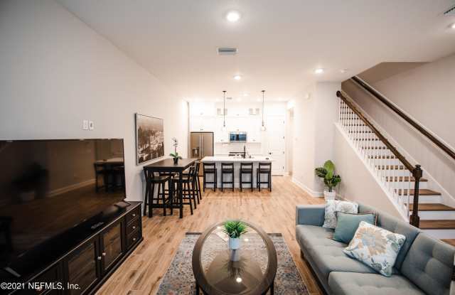 11483 GULLY CT Gallery 3