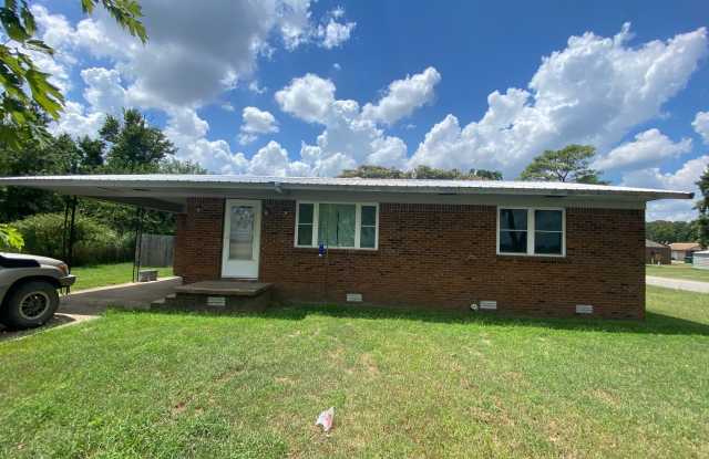 Nice 2bed/1bath home in Portia!!! photos photos