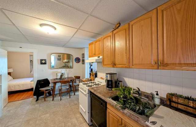 379 Windsor photos photos