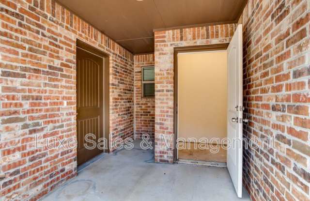 437 Chalk Hill Ct Gallery 4