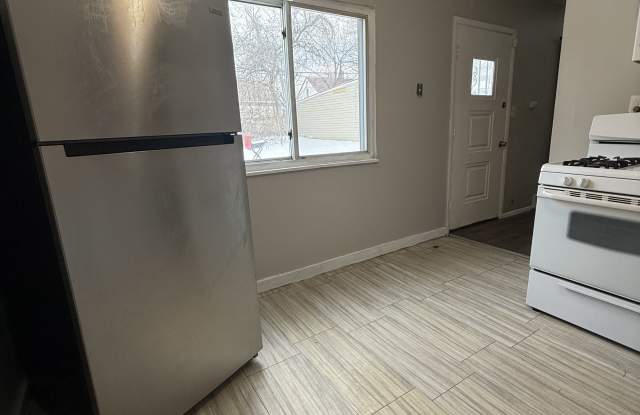 11627 Harvard Avenue - 2 Gallery 2
