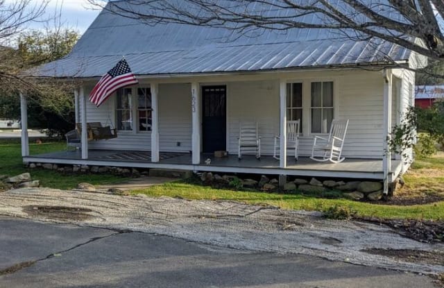 1623 Barnardsville Highway - 1623 Barnardsville Highway, Buncombe County, NC 28709