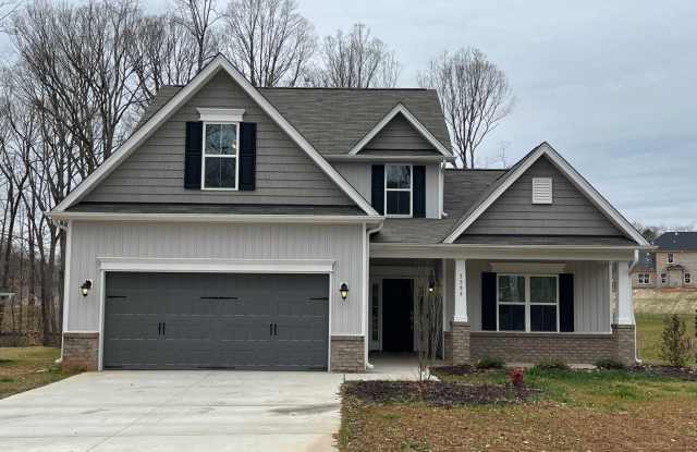 Breathtaking 4 Bedroom, 2 1/2 Bathroom House in Winston Salem, NC! photos photos