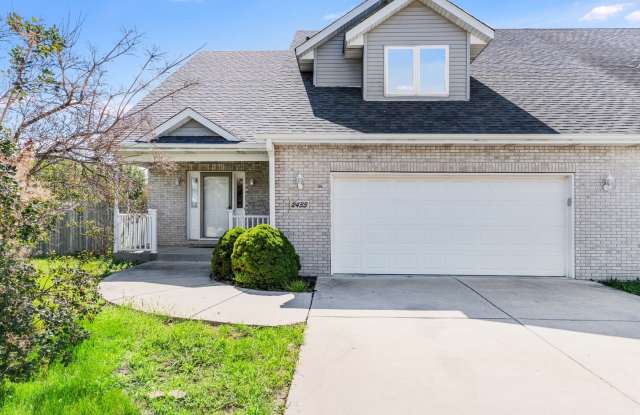 2433 Caton Crest Court photos photos