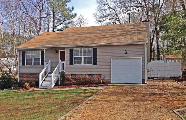 Charming Rancher in Fox Ridge Community - 3809 Fox Hollow, James City County, VA 23188