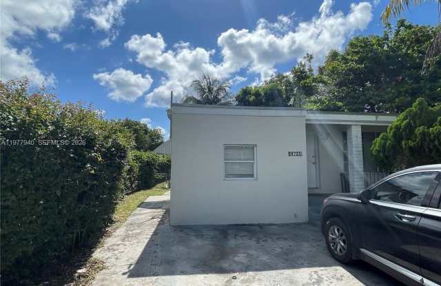 14735 NW 9th Ave photos photos