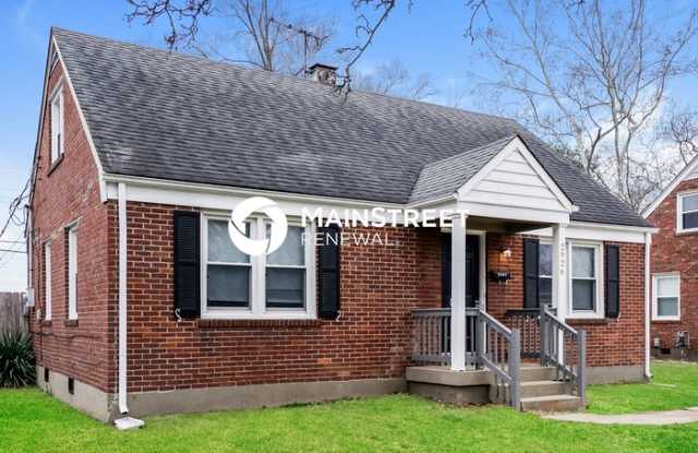 2926 Yorkshire Boulevard - 2926 Yorkshire Boulevard, Louisville, KY 40220