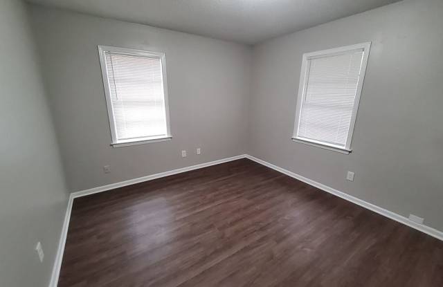 Welcome to 2970 Hale Ave! MOVE-IN SPECIAL Gallery 4