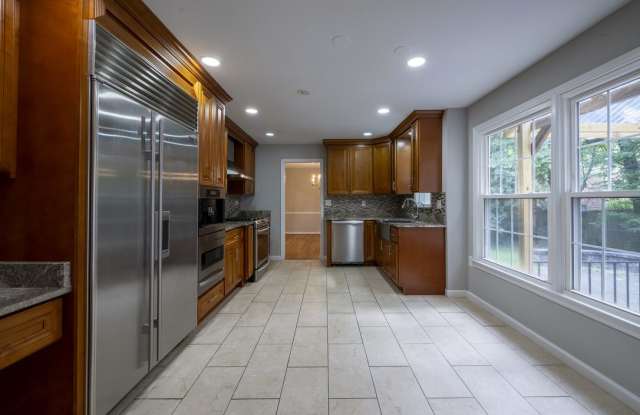8808 Liberty Lane Gallery 4