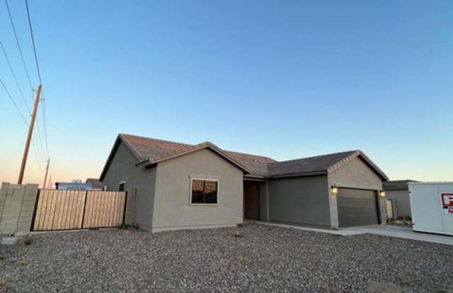 Nice 3 bedroom NO HOA Plus RV Gates! photos photos