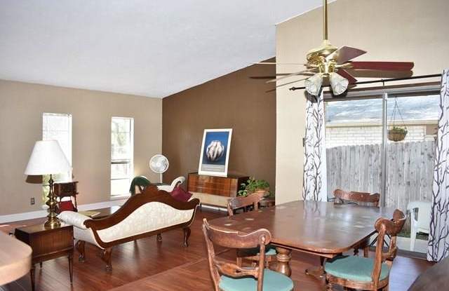 5128 Pruitt Drive Gallery 3