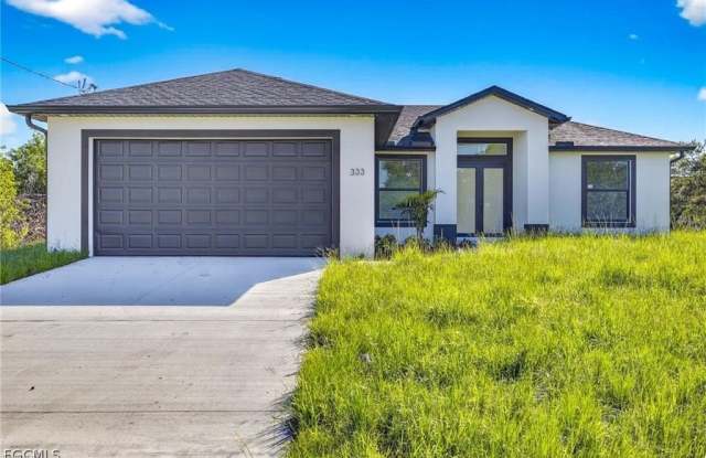 333 PINEHURST Avenue photos photos