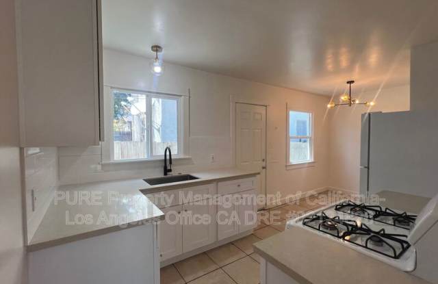 627 West 23rd Street photos photos