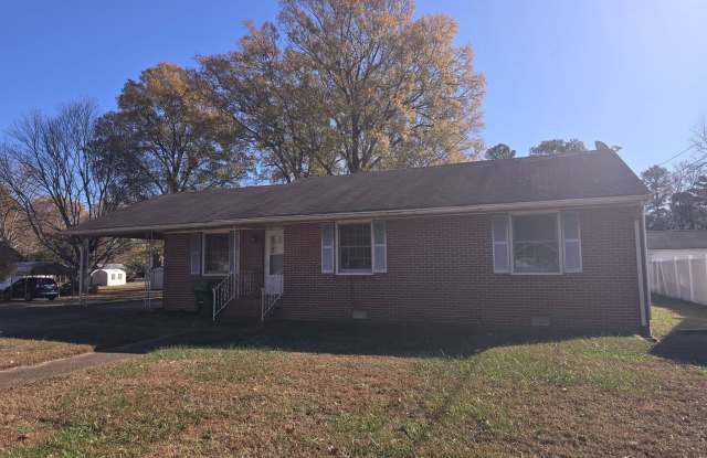 3 bedroom house in Hopewell - 3200 Saint Charles Street, Hopewell, VA 23860