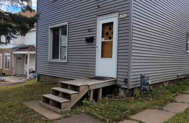 4 Bedroom 2 Bath - Single Family Home - 313 North 24th Avenue West, Duluth, MN 55806