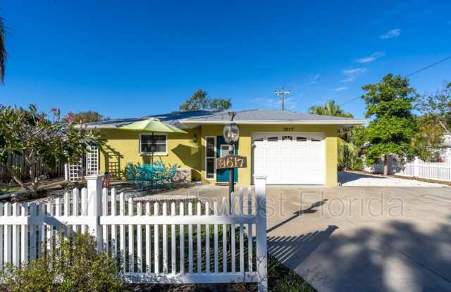 3617 Iroquois Ave photos photos