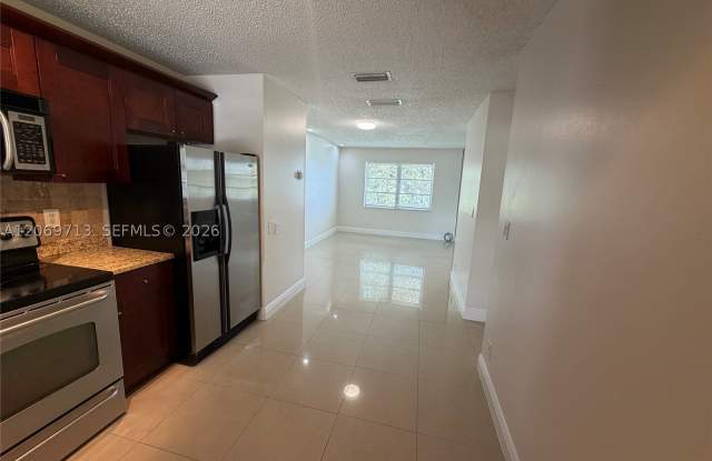 432 Lakeside Dr photos photos