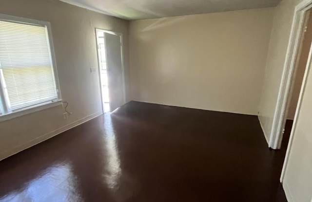 507 31ST STREET ENSLEY Gallery 2
