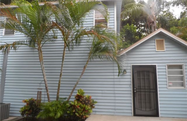 706 4TH AVENUE NW - 706 4th Avenue Northwest, Largo, FL 33770