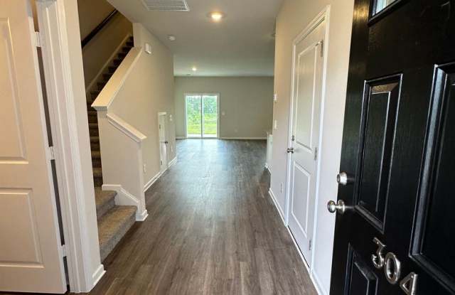 NEW BUILD! South Lake Commons Gallery 4