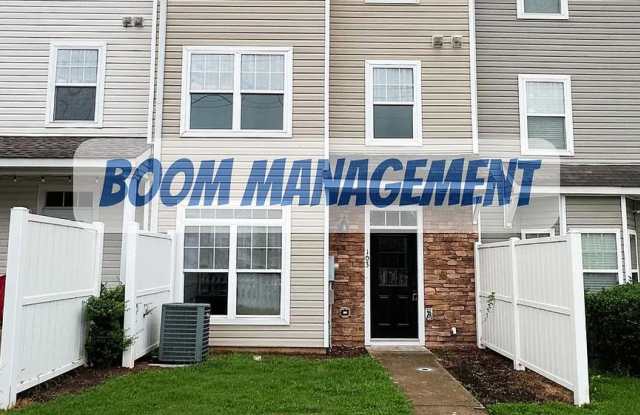 331 Gilman Lane Unit 103 Raleigh NC 27610 - 331 Gilman Lane, Raleigh, NC 27610