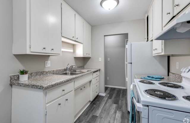Priscilla Standish Apartments photos photos