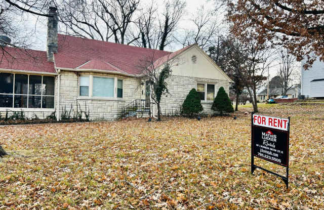 Perfect Home for the New Year - 235 West Ash Street, Junction City, KS 66441