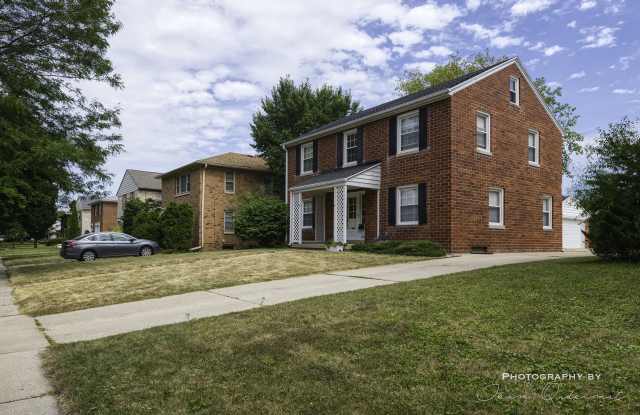 5034 N Bay Ridge Ave photos photos 5034 N Bay Ridge Ave photos photos