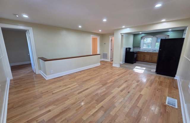 530 B Broad Street - 1 photos photos