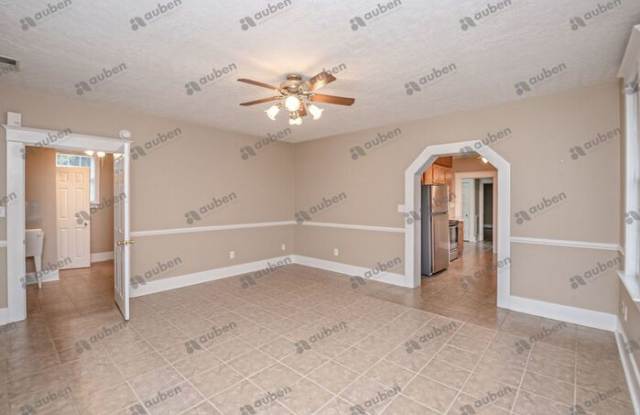 1703 Johns Road Gallery 4