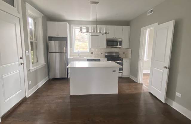 3671 North Elston Avenue - CH2 photos photos